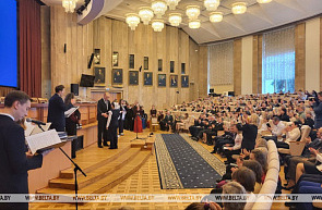 Победителей конкурса творческих работ к Году качества наградили в НАН Беларуси